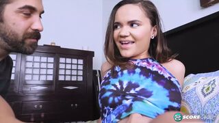 Naudi Nala vadul leszopja és lovagolja a bazinagy cerkát