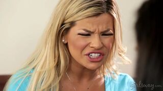 Abby Lee Kolumbiai és Adriana Sephora forró fiatal leszbi játékai