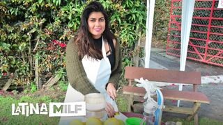 Carmen Lara éhes milf cunija kap mély baszást forró felvétel és hancúr közben