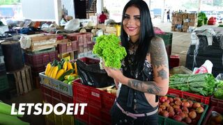 Csoki kisasszony melina zapata felvett mély dugásra vén puncijába - spanyol milf