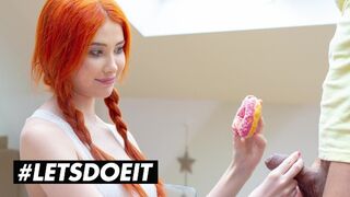 Gisha Forza kolosszális didkós vörös bombe egy fánkot érő könyörtelen dugásért