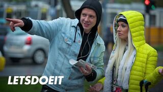 Francia lány Jessie Volt megkefélve idegen bazinagy faszal